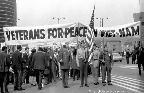 Wayback Wednesday: King’s Chicago Anti-War March 1967 « Cosmic-Observation